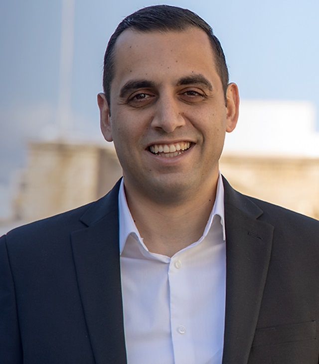 apostolos andreas 2